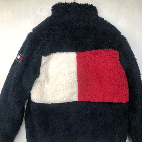 Tommy Hilfiguer Sherpa Jacket - Picture 3 of 3